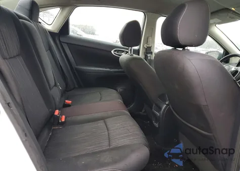 2017 Nissan Sentra S z USA, uszkodzony, nr VIN 3N1AB7AP2HY332982